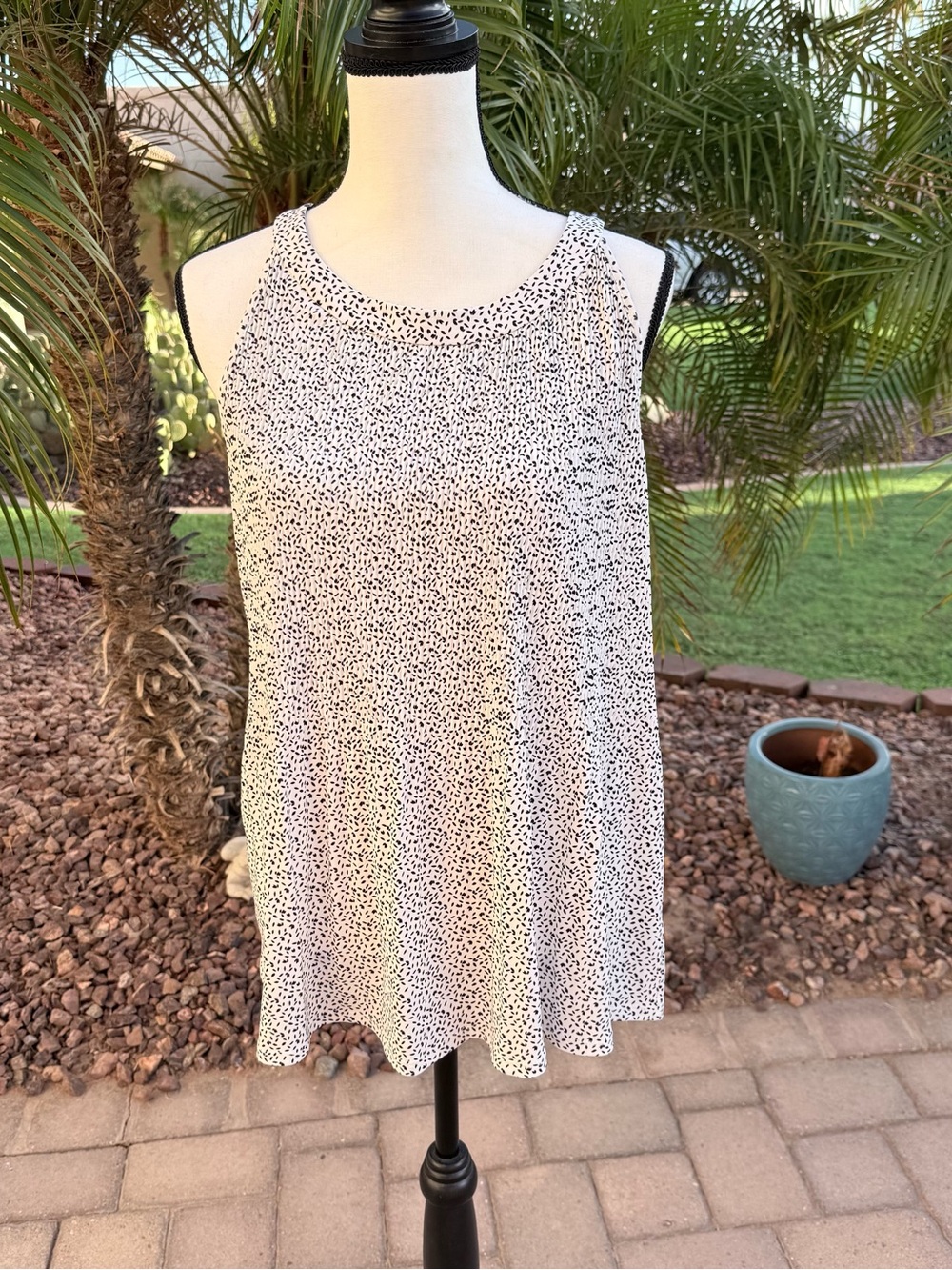 Adrianna Papell White and Black Speckled Racerback Tank-Size XL